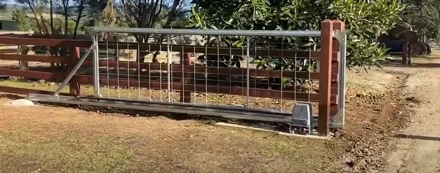 Cantilever Gate Channel with 8m Gate Opening (GTR024) image 2