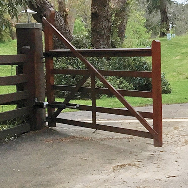 Single Swing Gate Automation Kit (GTR099) image 1