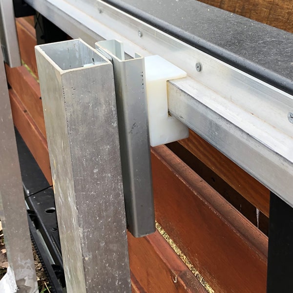 White Gate Sliding Block (GTR232) image 1