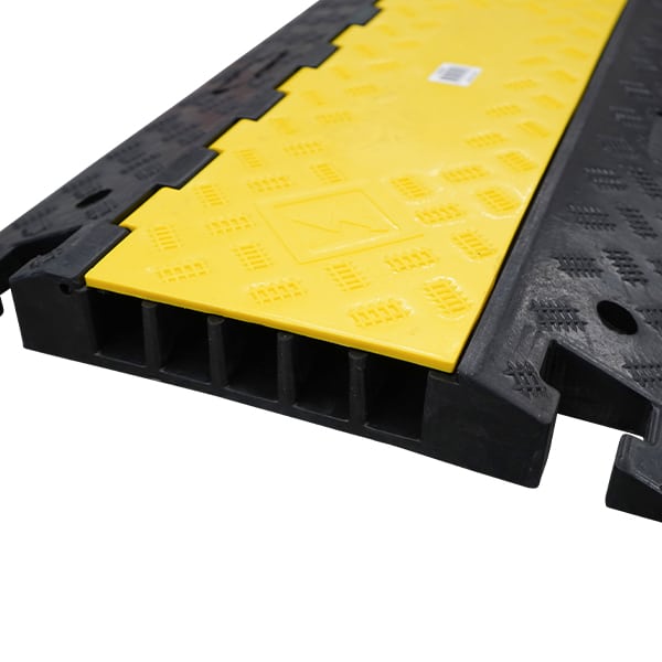 Heavy Duty 3 Channel Cable Cover (CCR004) image 4