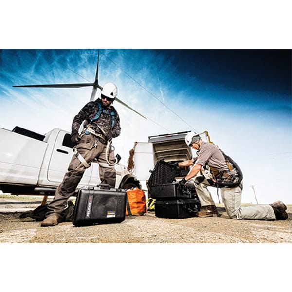 Pelican | 1485 Air Case With Padded Dividers image 2
