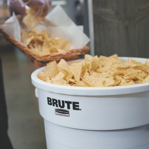 Grey Rubbermaid 166.5L Brute Bin White | RFG264300 image 1