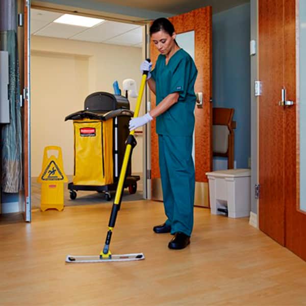 Rubbermaid HYGEN™ Disposable Microfiber Mops Pad 150 cloths | 2135890 image 4