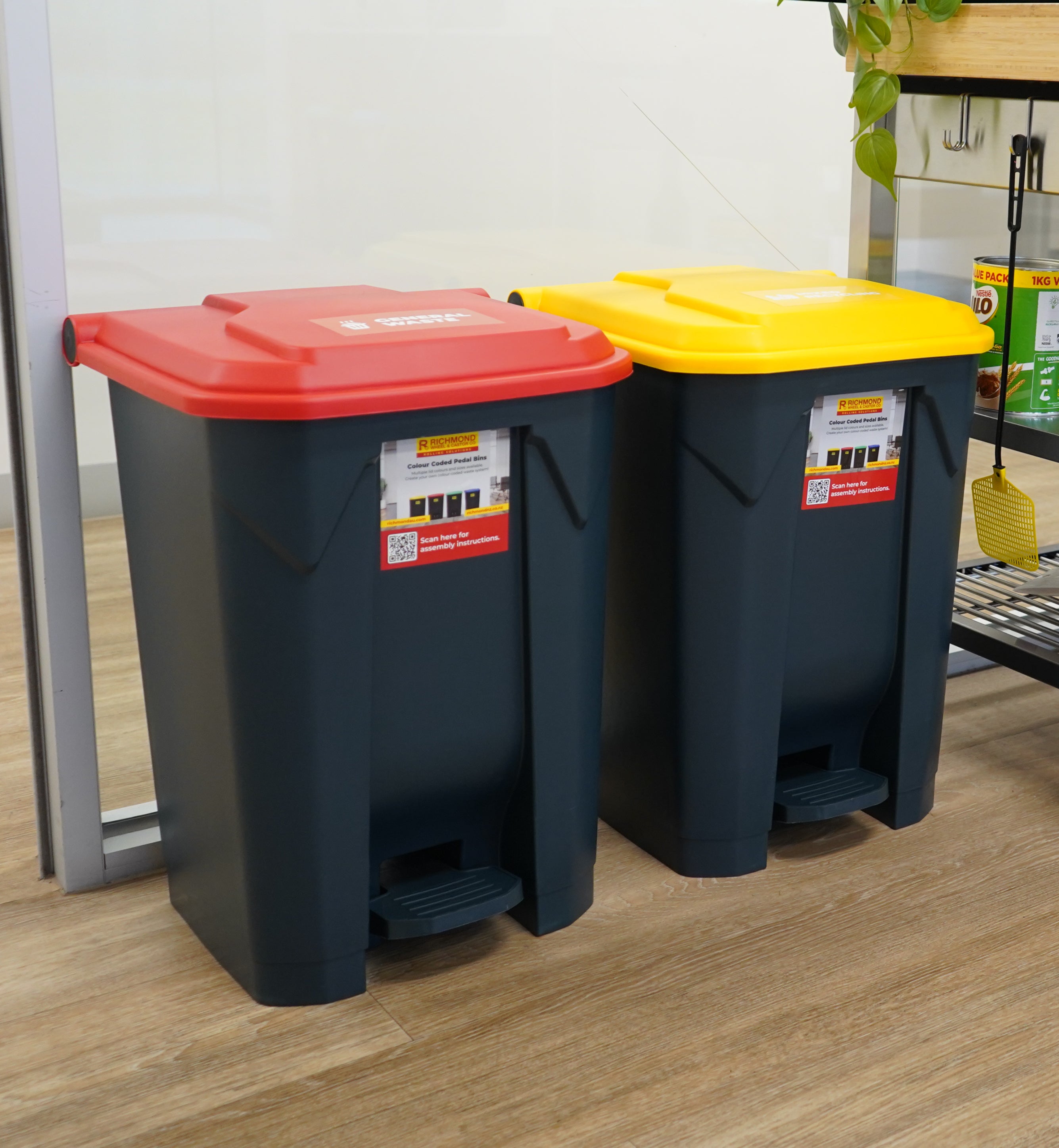 Step Pedal Bins