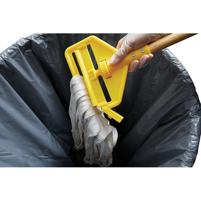 Rubbermaid Invader 152cm Side-Gate Wet Mop Handle – Hardwood | FGH116000000