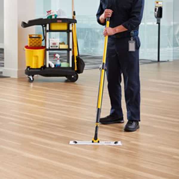 Rubbermaid HYGEN™ PULSE™ Microfibre Spray Mop System | R1835528 image 10